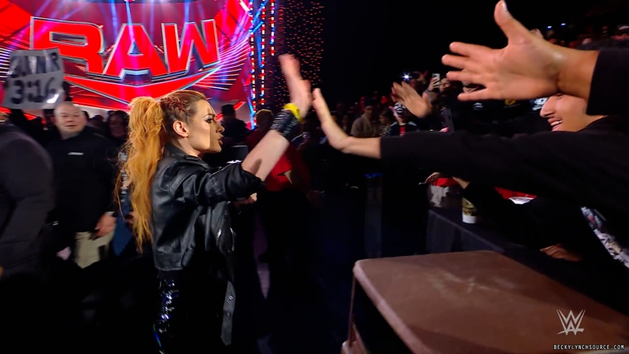 beckyraw20221128_00_02_49_15_Still308.jpg