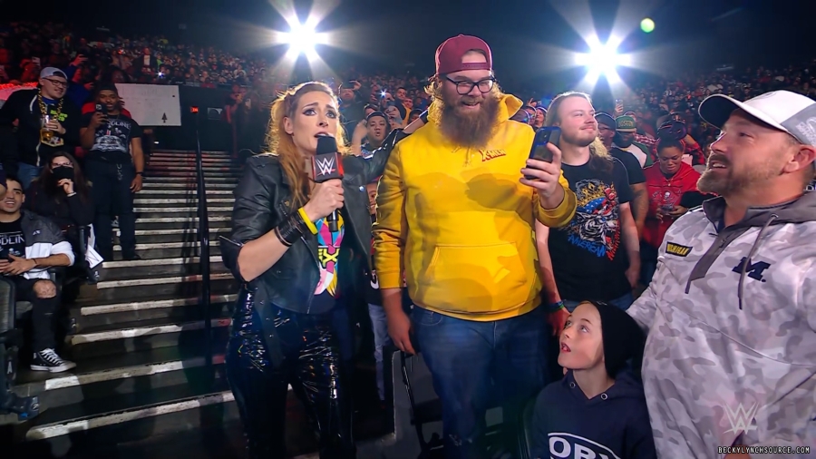 beckyraw20221128_00_03_13_15_Still356.jpg
