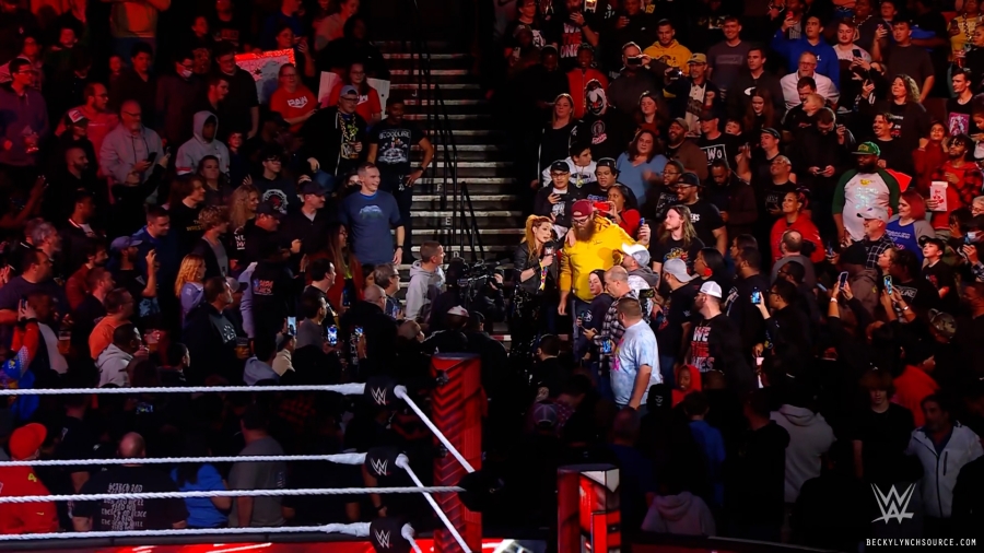 beckyraw20221128_00_03_37_15_Still404.jpg