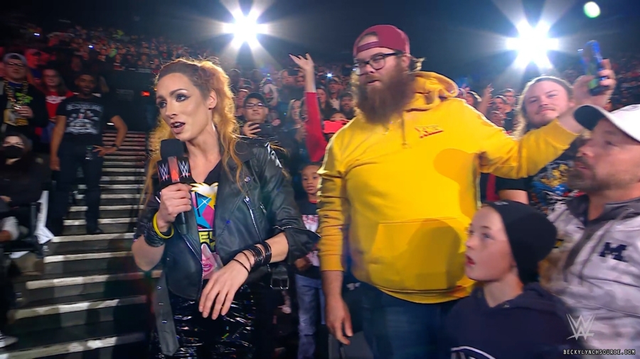 beckyraw20221128_00_03_40_15_Still410.jpg