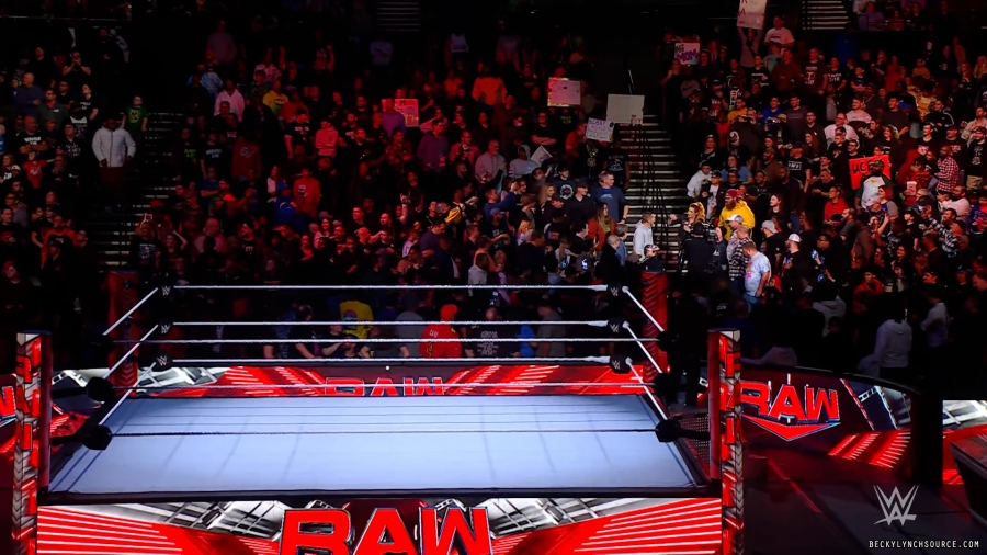 beckyraw20221128_00_04_42_15_Still534.jpg