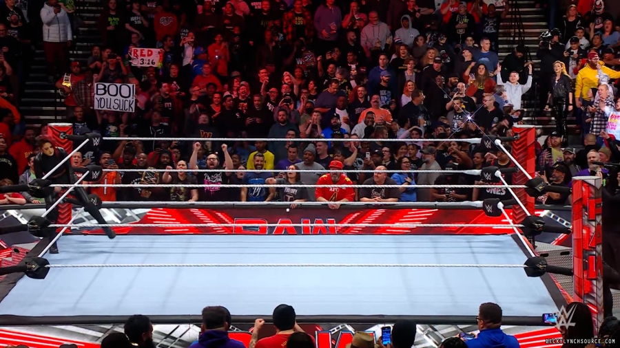 beckyraw20221128_00_05_26_15_Still575.jpg