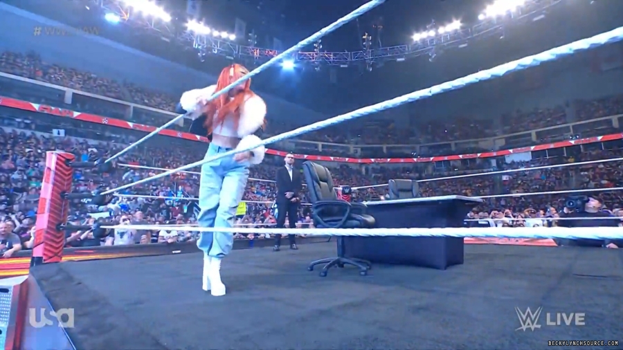 beckyraw20230522_00_00_40_15_Still075.jpg