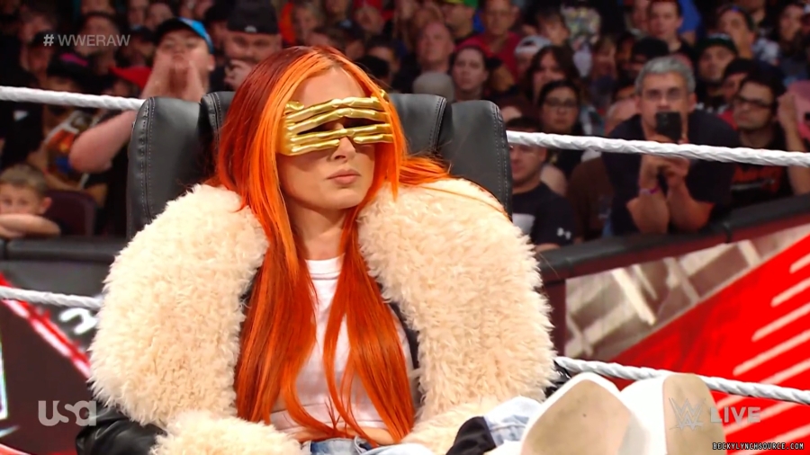 beckyraw20230522_00_04_55_15_Still408.jpg