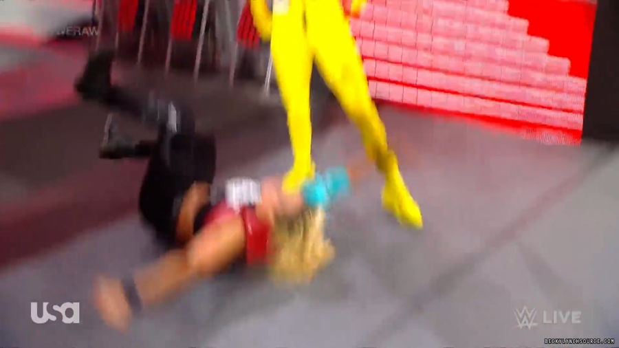 beckyraw20230529_00_00_14_10_Still054.jpg