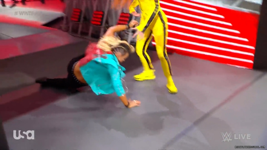 beckyraw20230529_00_00_14_15_Still055.jpg