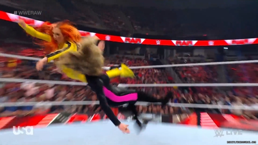 beckyraw20230529_00_00_22_25_Still094.jpg