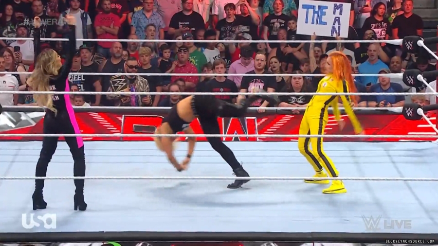 beckyraw20230529_00_00_35_15_Still167.jpg