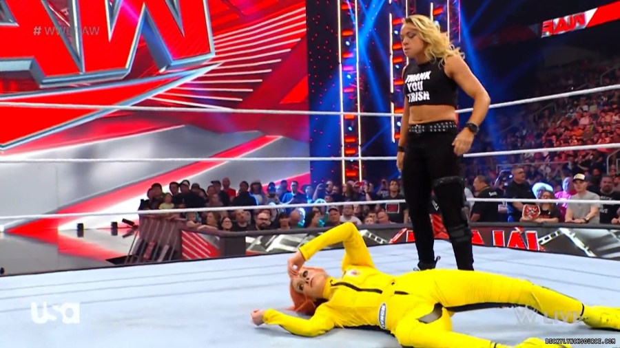 beckyraw20230529_00_00_36_20_Still174.jpg