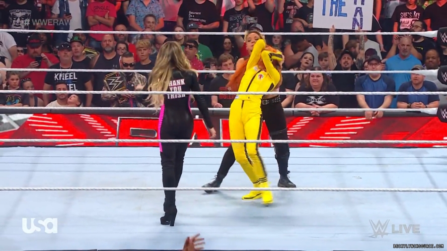 beckyraw20230529_00_00_38_20_Still186.jpg