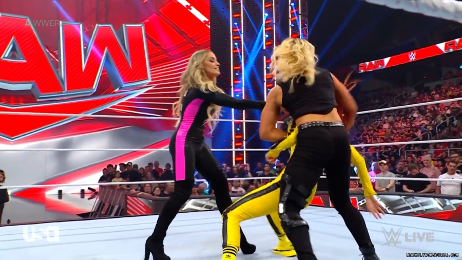 beckyraw20230529_00_00_39_10_Still190.jpg