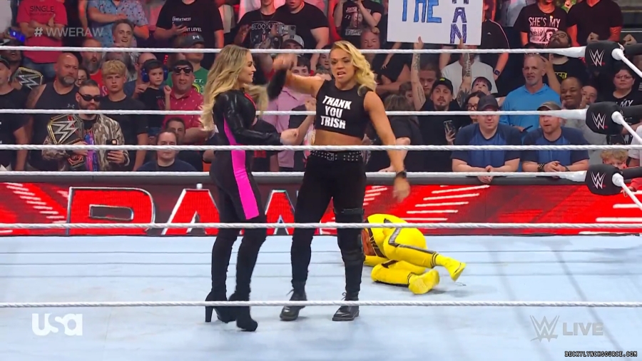 beckyraw20230529_00_00_44_25_Still220.jpg