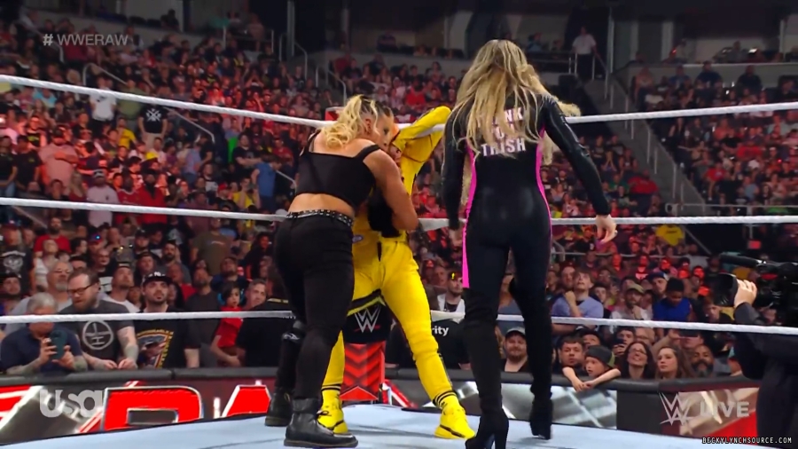 beckyraw20230529_00_00_51_25_Still260.jpg