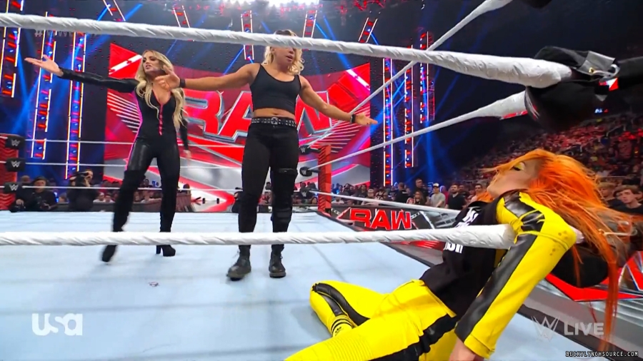 beckyraw20230529_00_00_56_15_Still288.jpg