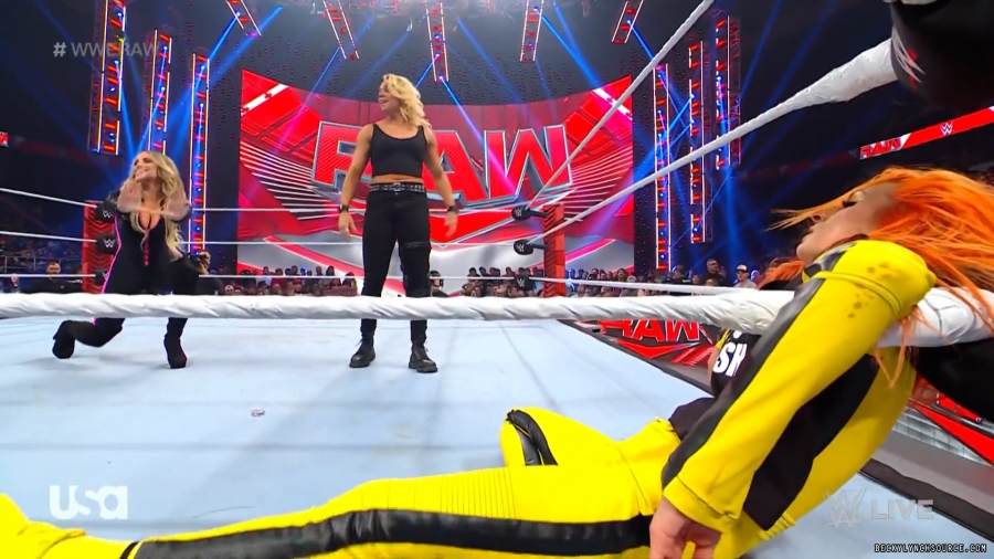 beckyraw20230529_00_00_57_10_Still293.jpg
