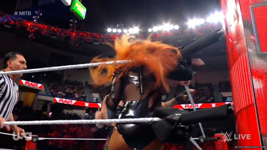 beckyraw20230605_00_01_00_25_Still194.jpg