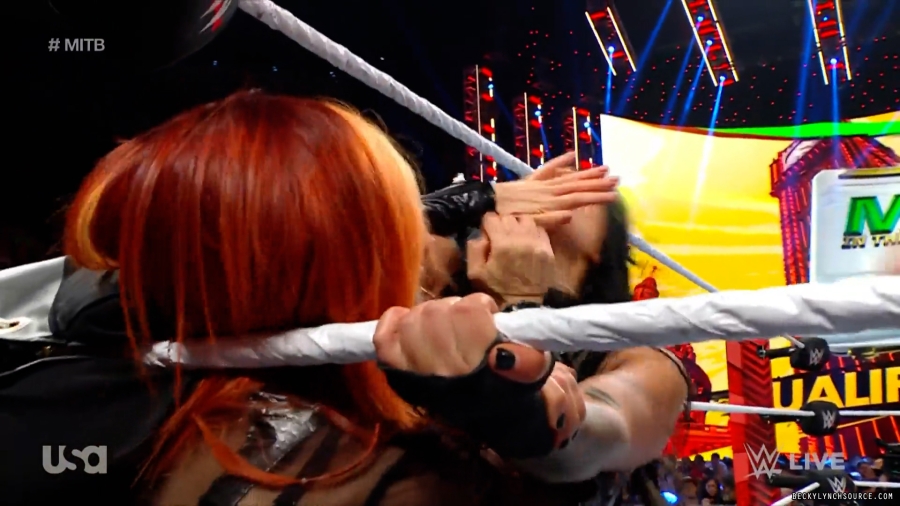 beckyraw20230605_00_01_05_25_Still221.jpg