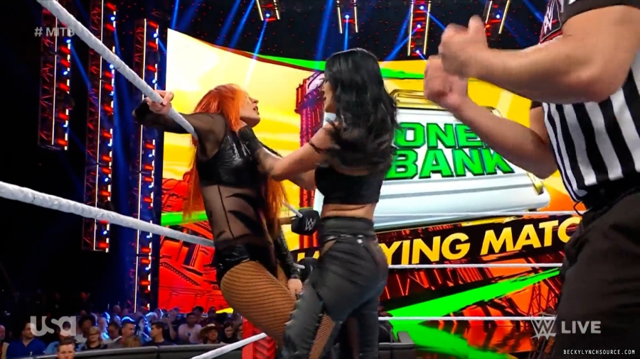 beckyraw20230605_00_01_16_05_Still283.jpg