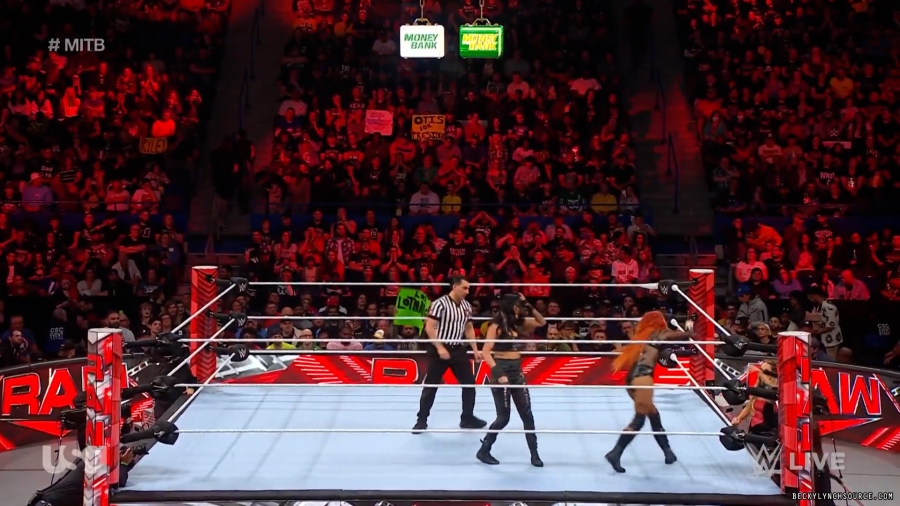 beckyraw20230605_00_01_17_05_Still289.jpg