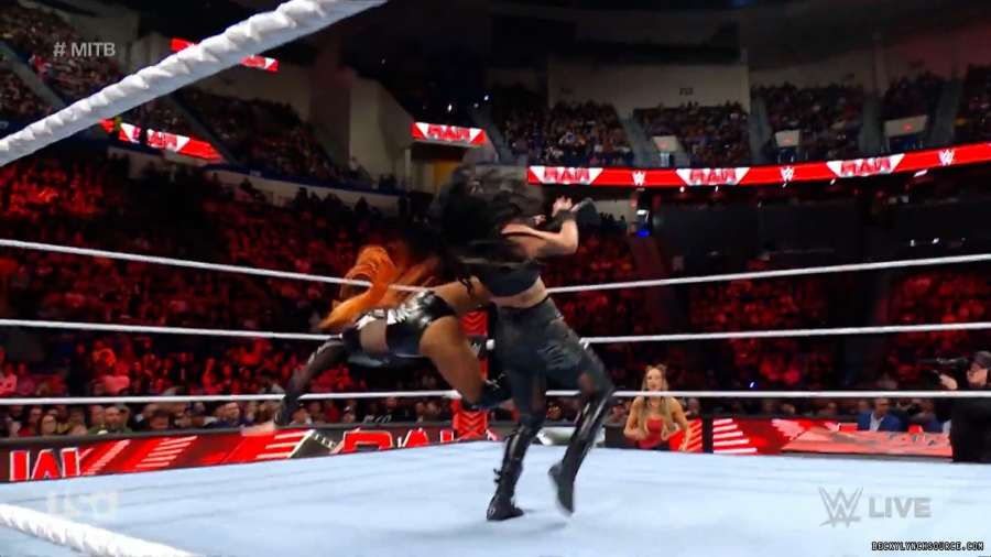 beckyraw20230605_00_01_22_05_Still314.jpg