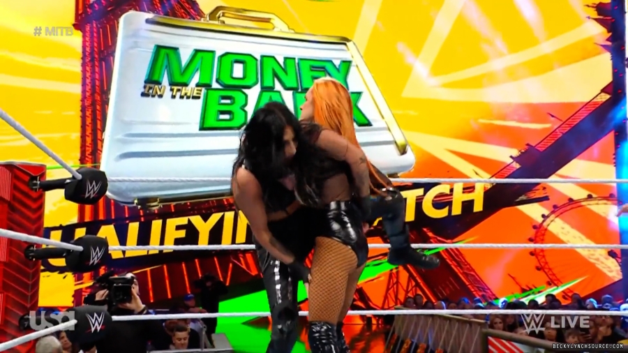 beckyraw20230605_00_01_27_05_Still344.jpg