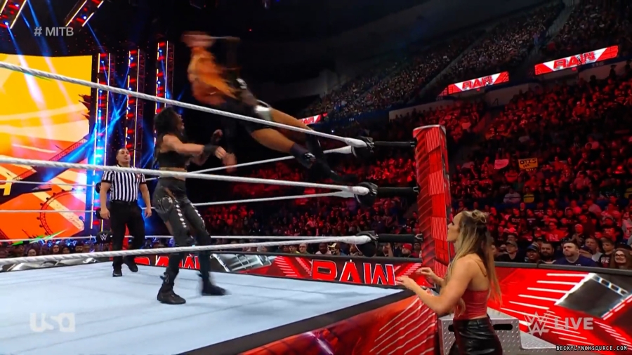 beckyraw20230605_00_01_32_05_Still372.jpg