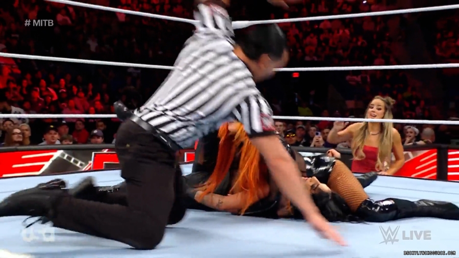 beckyraw20230605_00_01_32_25_Still376.jpg