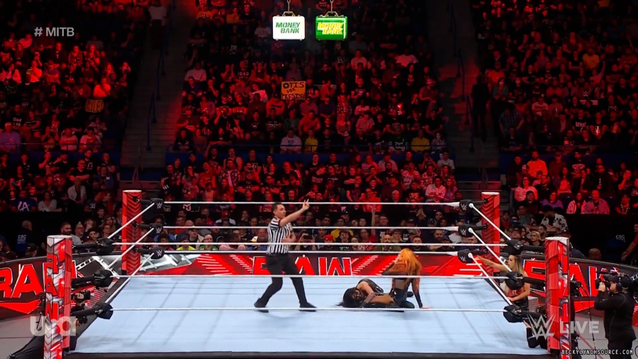 beckyraw20230605_00_01_33_25_Still382.jpg