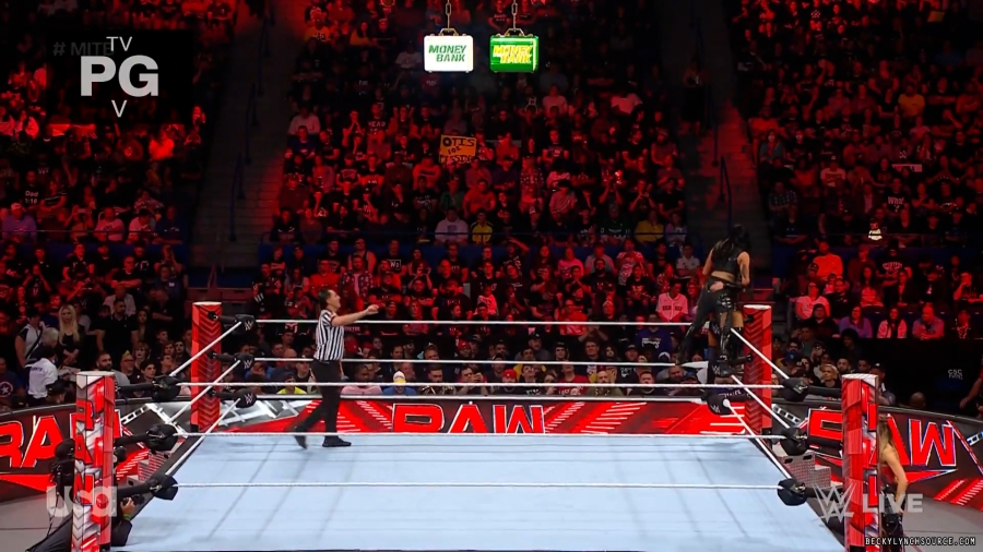 beckyraw20230605_00_01_52_25_Still457.jpg
