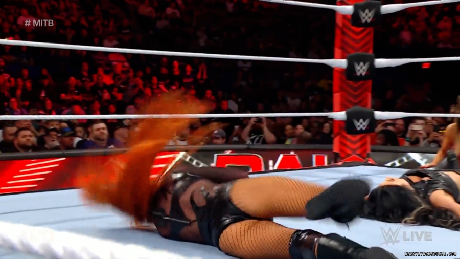 beckyraw20230605_00_01_59_10_Still493.jpg