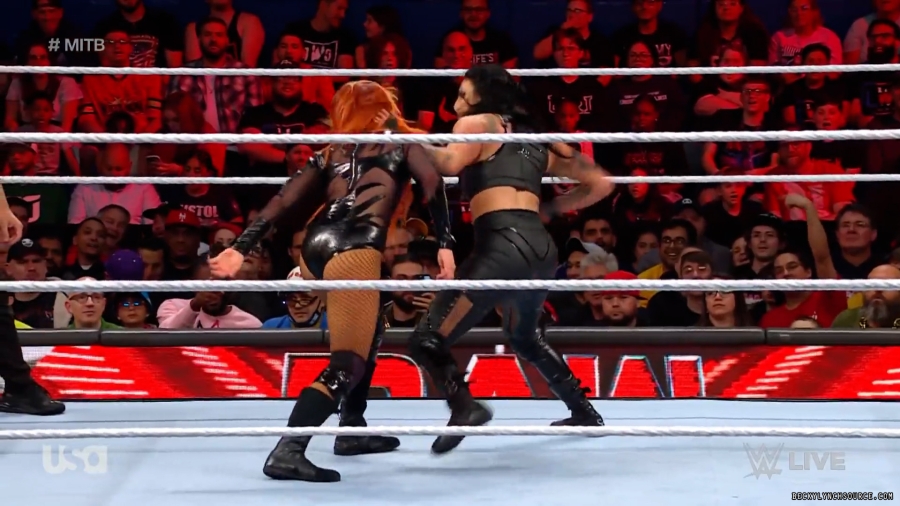beckyraw20230605_00_02_18_05_Still586.jpg