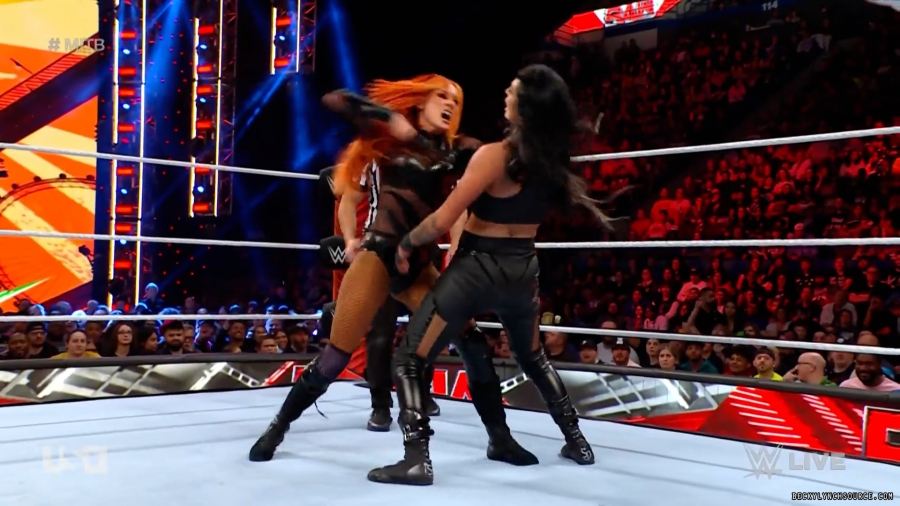 beckyraw20230605_00_02_19_05_Still592.jpg