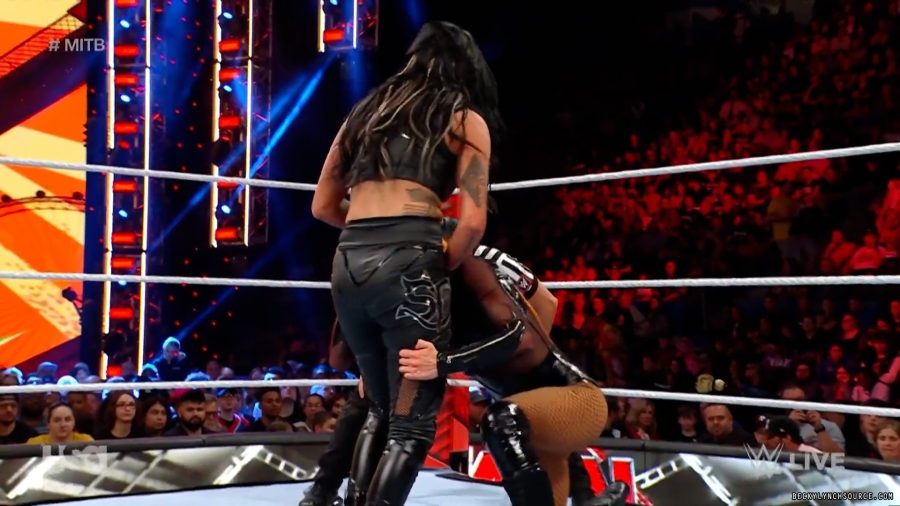 beckyraw20230605_00_02_43_05_Still716.jpg