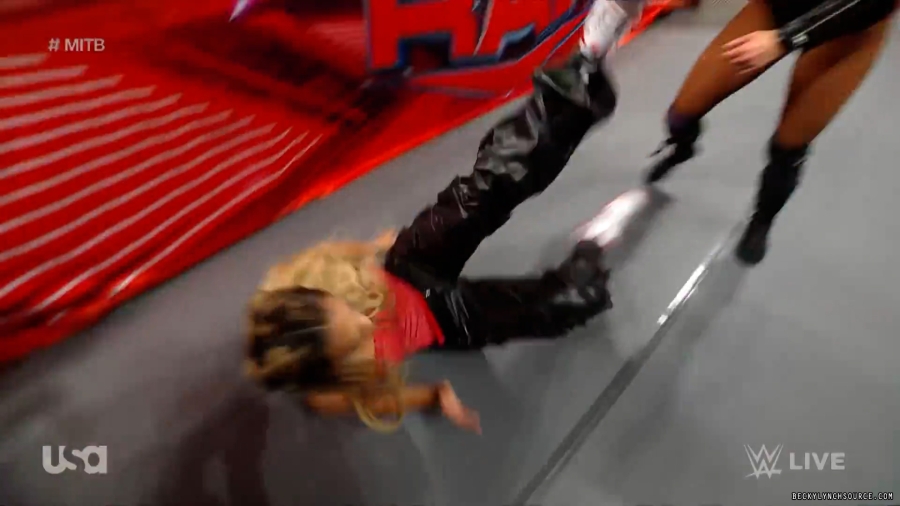 beckyraw20230605_00_02_50_25_Still759.jpg