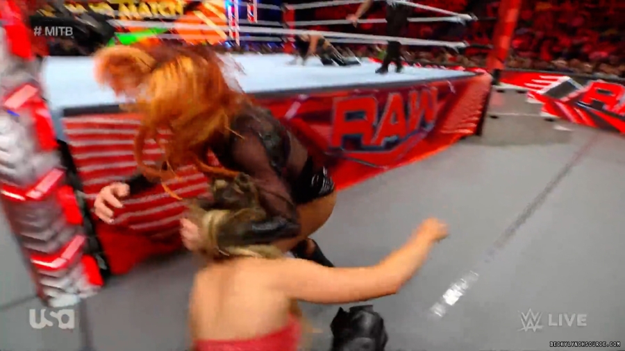 beckyraw20230605_00_02_51_10_Still762.jpg