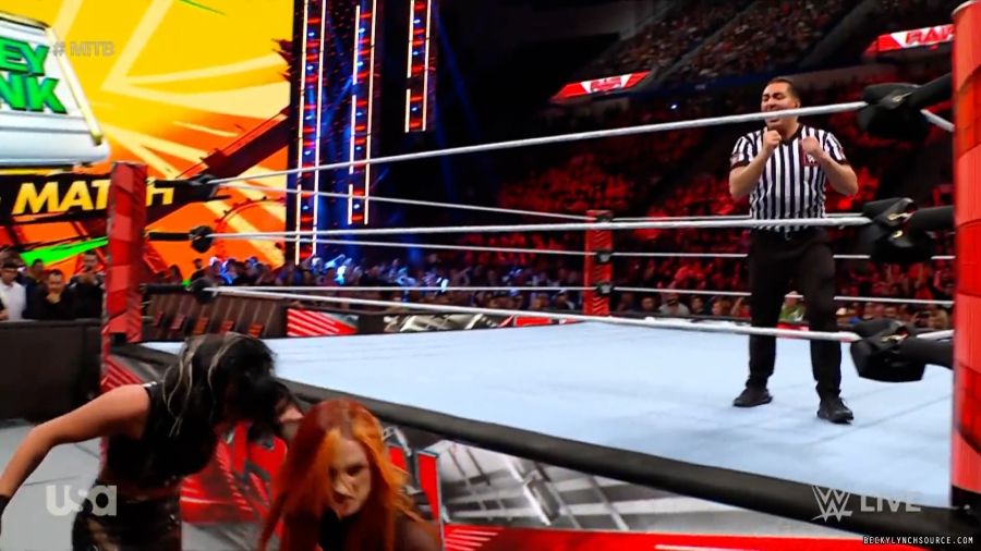 beckyraw20230605_00_03_01_20_Still817.jpg