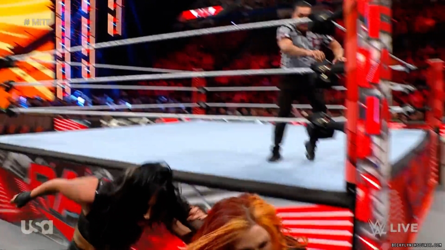 beckyraw20230605_00_03_01_25_Still818.jpg