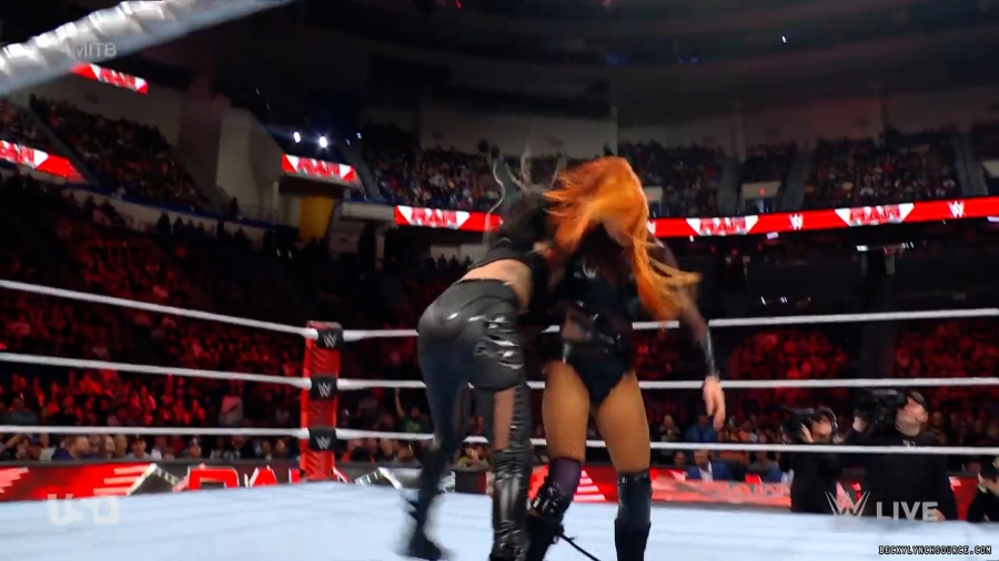 beckyraw20230605_00_03_06_25_Still846.jpg