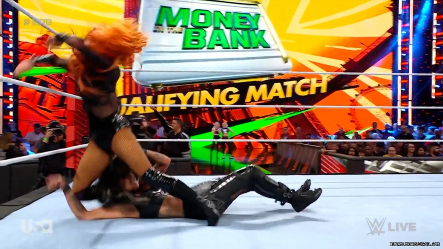 beckyraw20230605_00_03_12_25_Still878.jpg