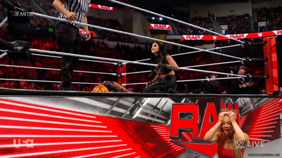 beckyraw20230605_00_03_17_15_Still906.jpg