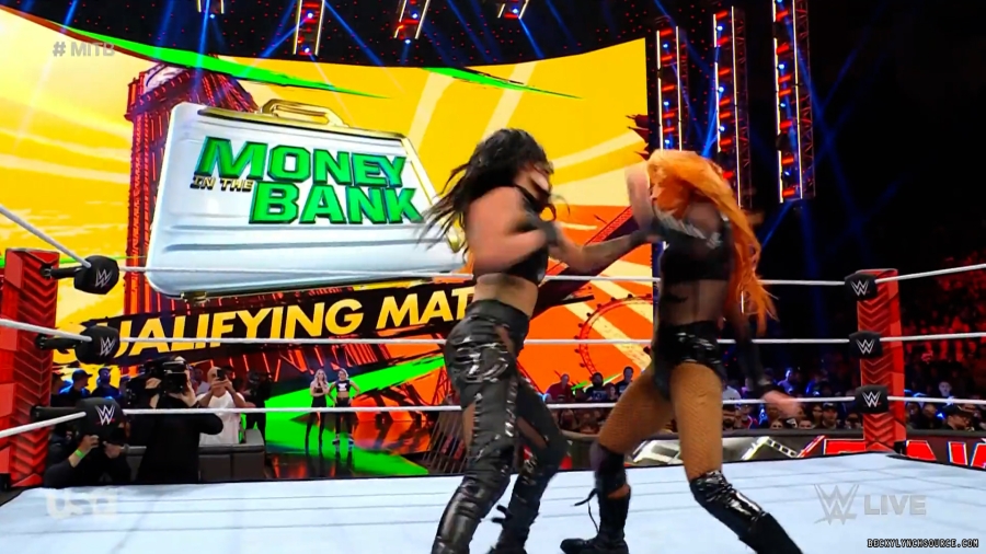 beckyraw20230605_00_03_24_10_Still947.jpg
