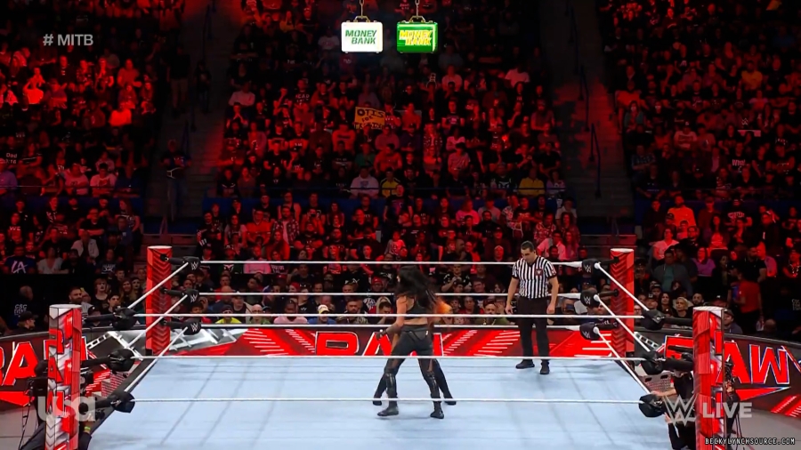 beckyraw20230605_00_03_24_20_Still949.jpg