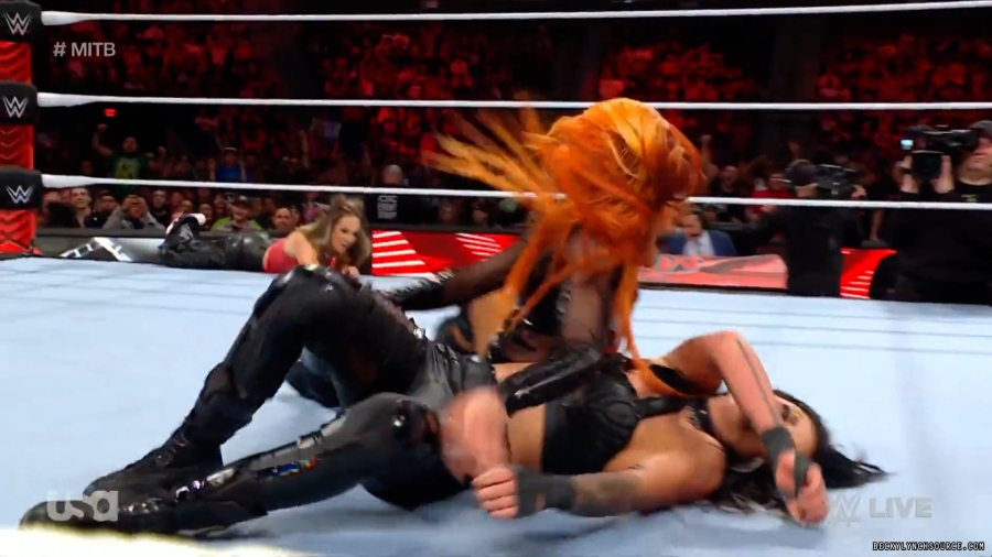 beckyraw20230605_00_03_30_25_Still979.jpg