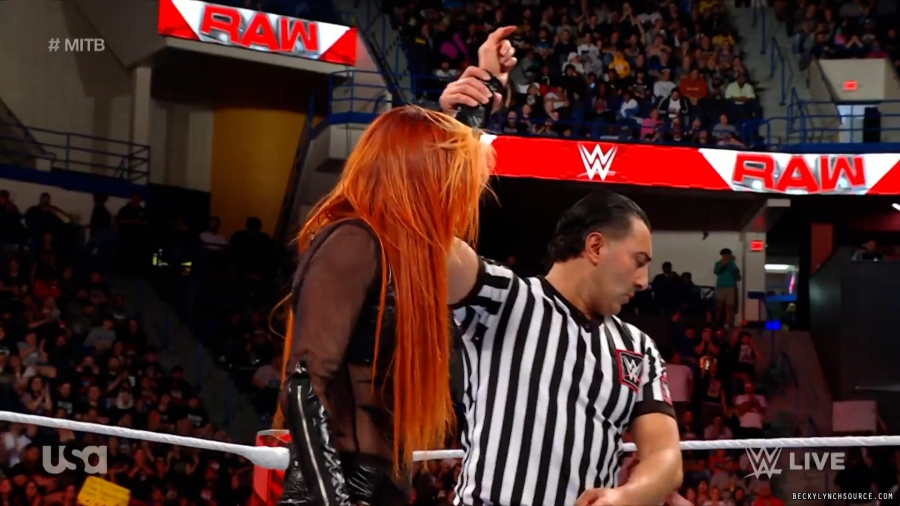 beckyraw20230605_00_03_35_15_Still992.jpg