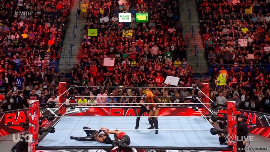 beckyraw20230605_00_03_36_10_Still997.jpg