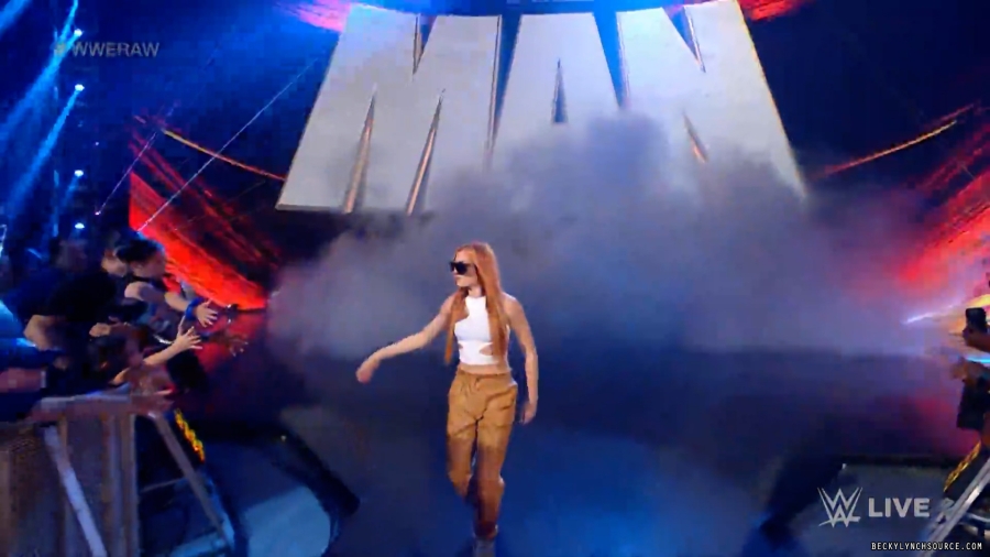 beckyraw20230703_00_00_28_25_Still123.jpg