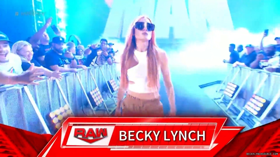 beckyraw20230703_00_00_29_25_Still129.jpg
