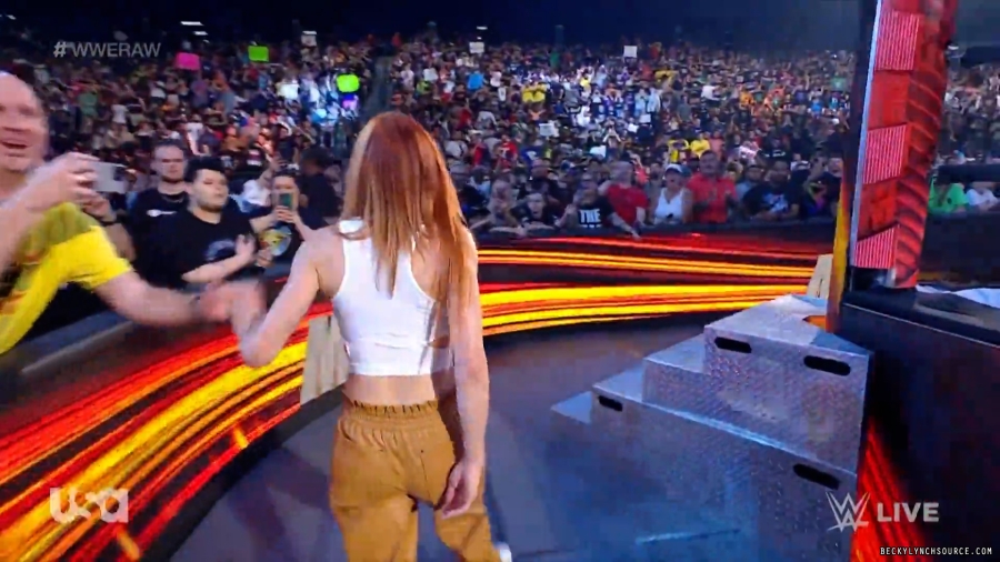 beckyraw20230703_00_00_32_25_Still147.jpg