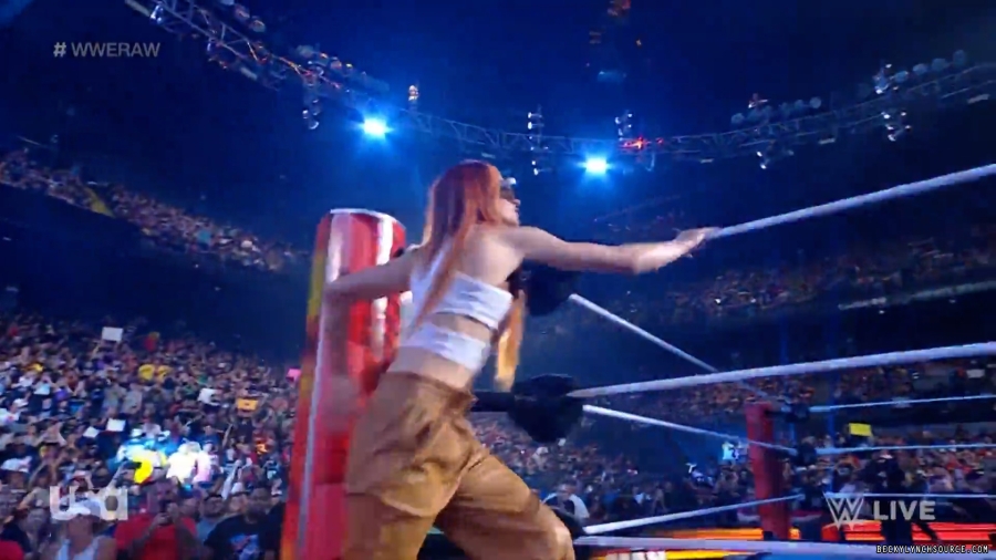 beckyraw20230703_00_00_35_00_Still160.jpg