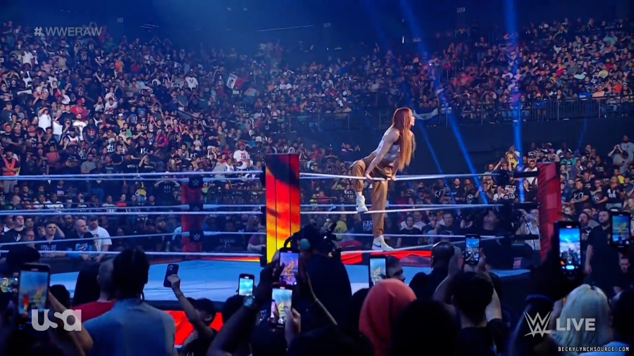 beckyraw20230703_00_00_39_25_Still189.jpg